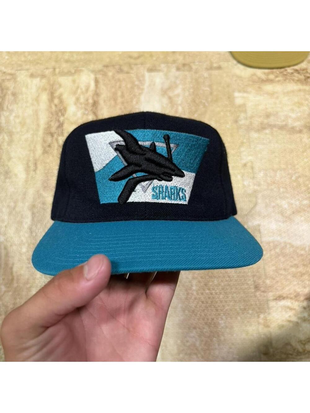Vintage San Jose Sharks Pro Player Snapback Hat Cap 3D READ